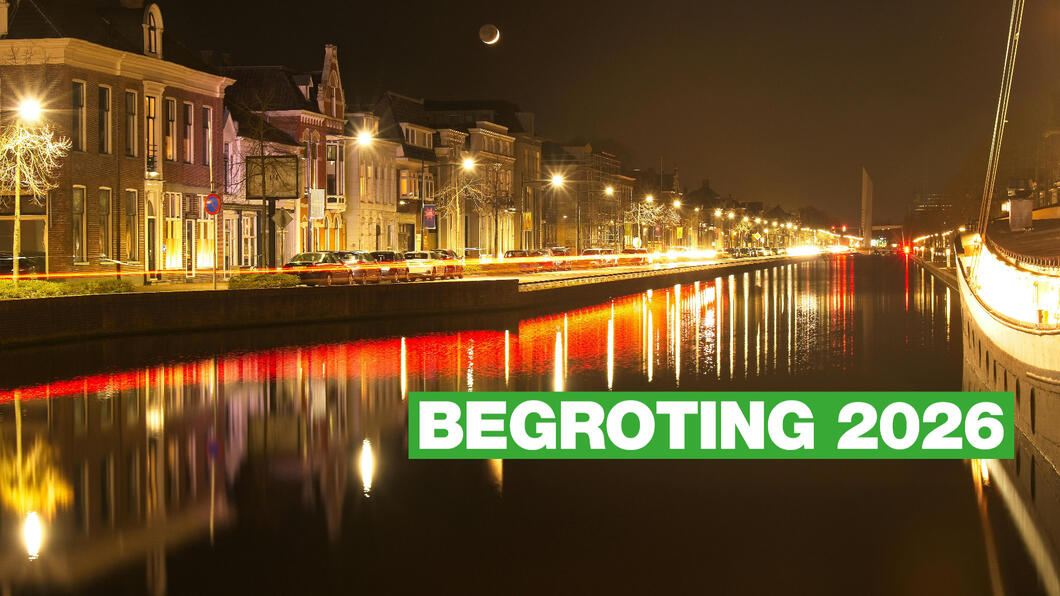 Afbeelding van Assen aan het Kanaal 's avonds