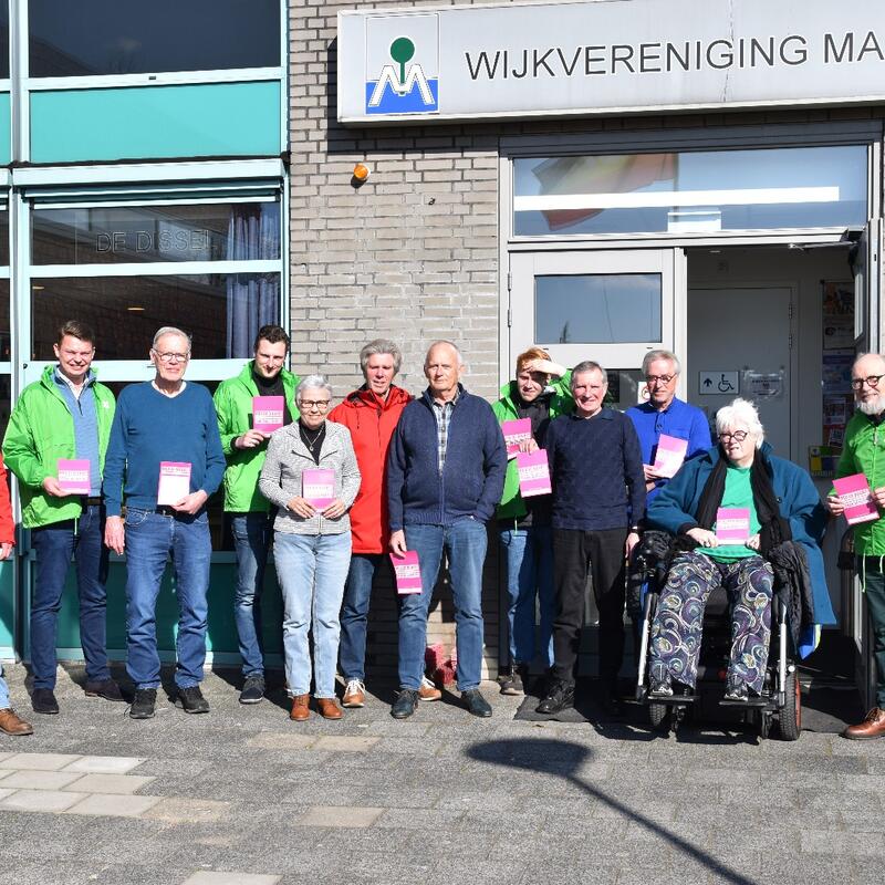 Groepsfoto bij de Dissel